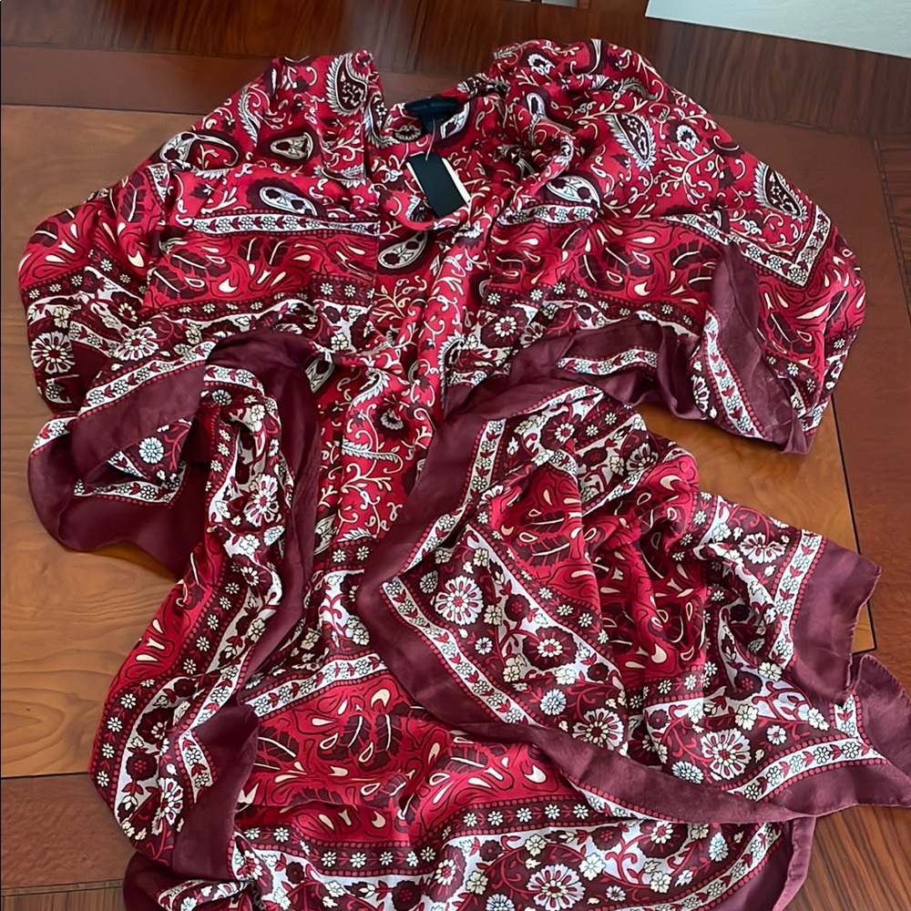 Steve Madden Red and White open front Kimono Vibrant Design